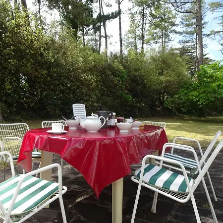 Casa vacanze Maison Familiale Proche Avec Jardin, Terrasse Et 6 Couchages à - Fr-1-224b-184