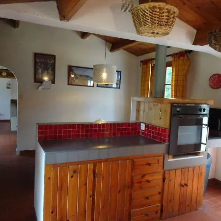 Maison Familiale Proche Avec Jardin, Terrasse Et 6 Couchages A - Fr-1-224b-184